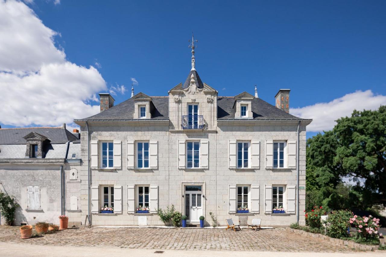 Casa Mila & Spa - Maison D'Hotes Raffinee Vue Loire, Spa & Piscine Saint-Mathurin  المظهر الخارجي الصورة