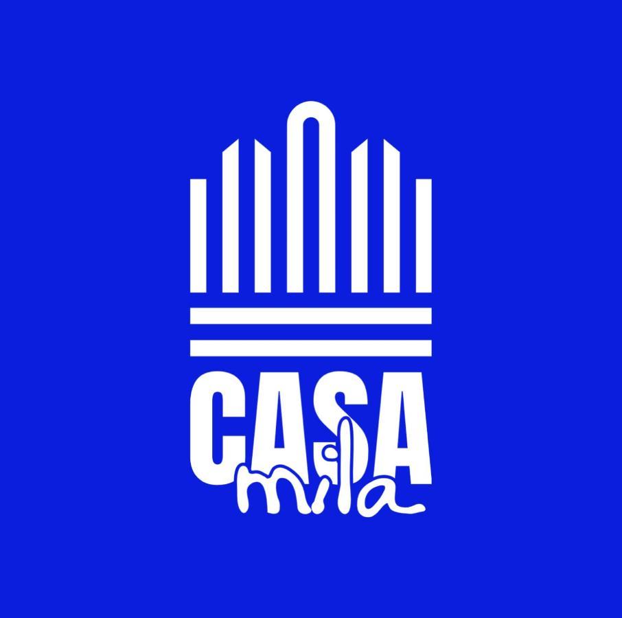 Casa Mila & Spa - Maison D'Hotes Raffinee Vue Loire, Spa & Piscine Saint-Mathurin  المظهر الخارجي الصورة