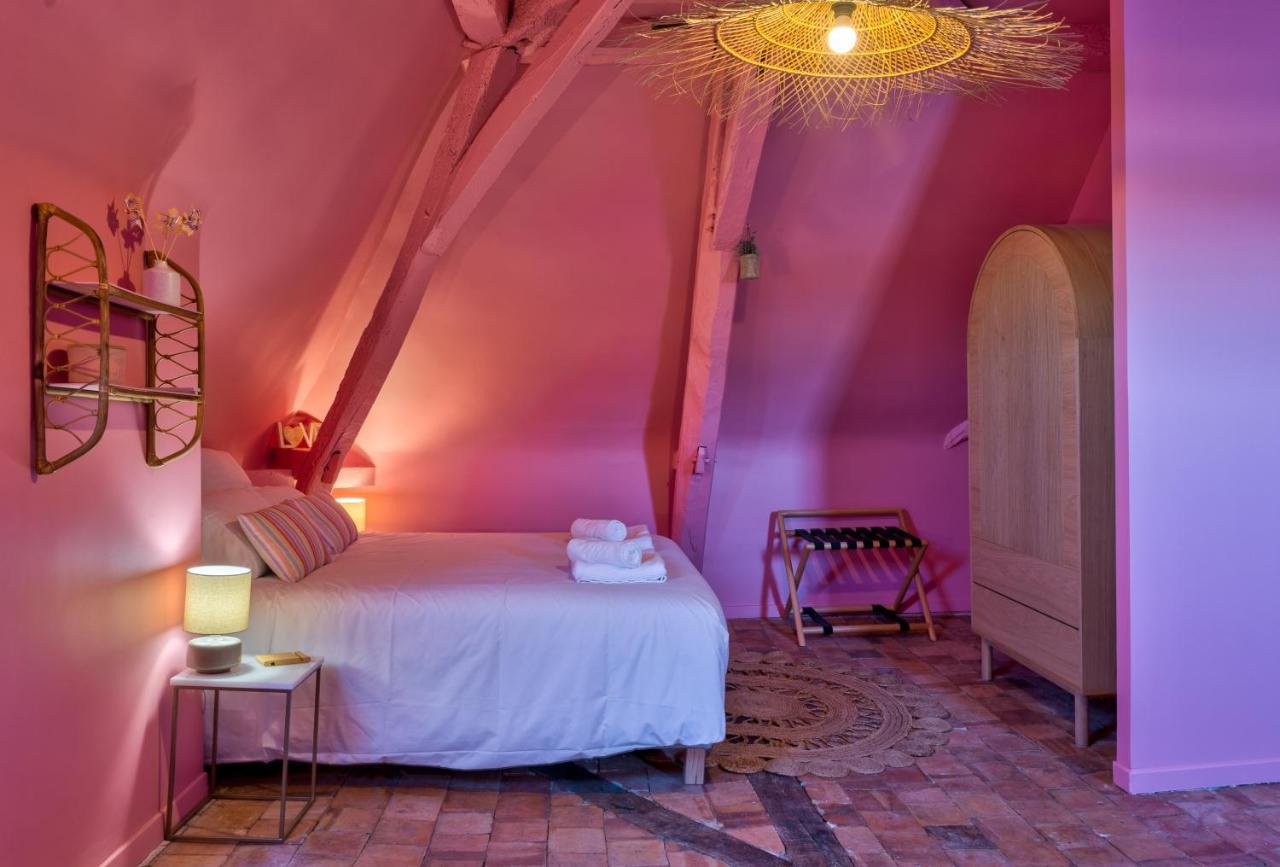 Casa Mila & Spa - Maison D'Hotes Raffinee Vue Loire, Spa & Piscine Saint-Mathurin  المظهر الخارجي الصورة
