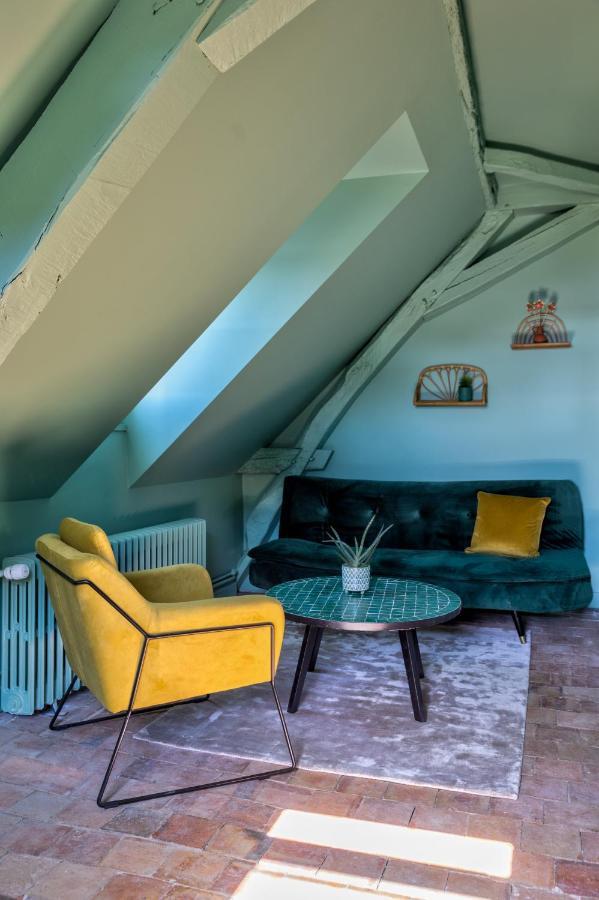 Casa Mila & Spa - Maison D'Hotes Raffinee Vue Loire, Spa & Piscine Saint-Mathurin  المظهر الخارجي الصورة
