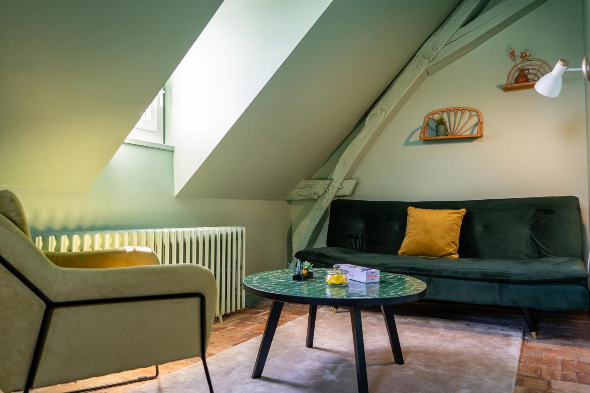 Casa Mila & Spa - Maison D'Hotes Raffinee Vue Loire, Spa & Piscine Saint-Mathurin  المظهر الخارجي الصورة
